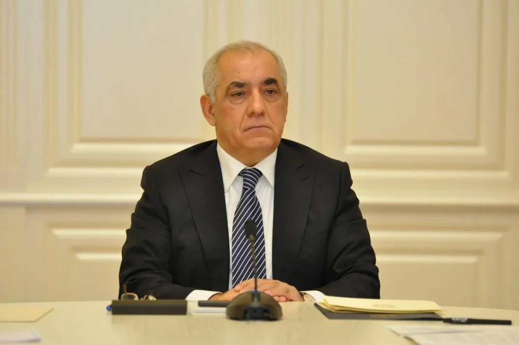 Azerbaijani Prime Minister Ali Asadov at a Cabinet meeting