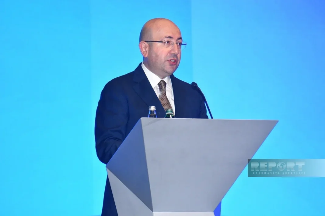 State Urban Planning and Architecture Committee Chairman Anar Guliyev speaks at an investment forum in Baku