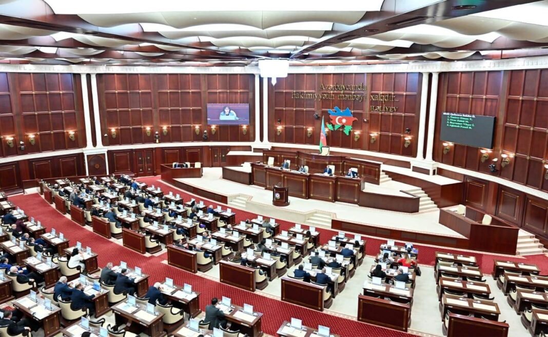 Azerbaijan Milli Majlis committee meeting