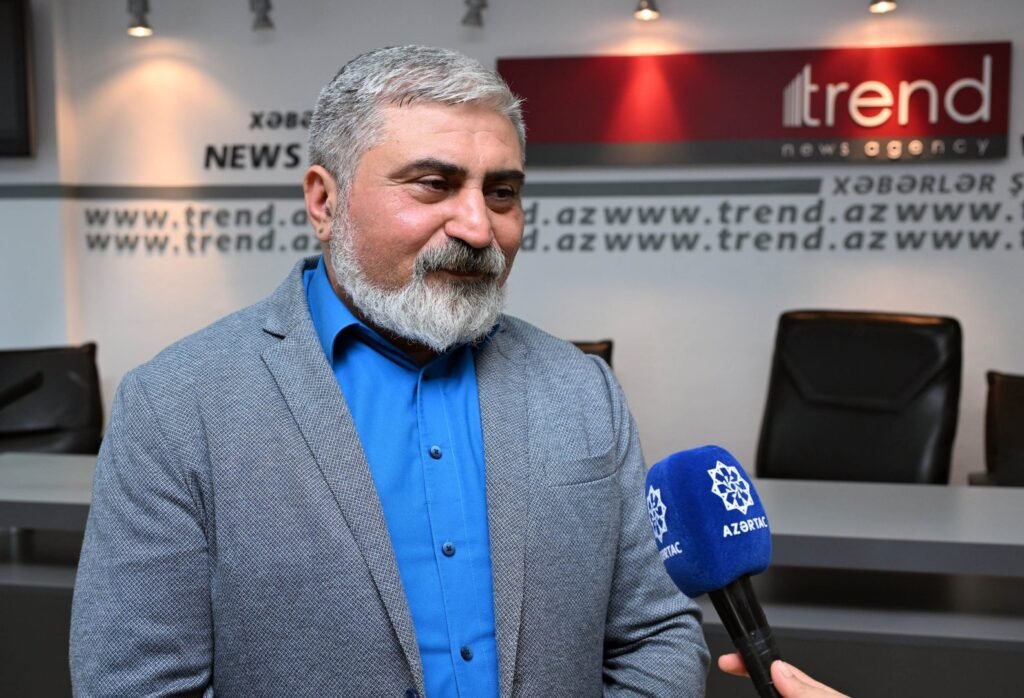 Azerbaijani journalist Elchin Alioglu