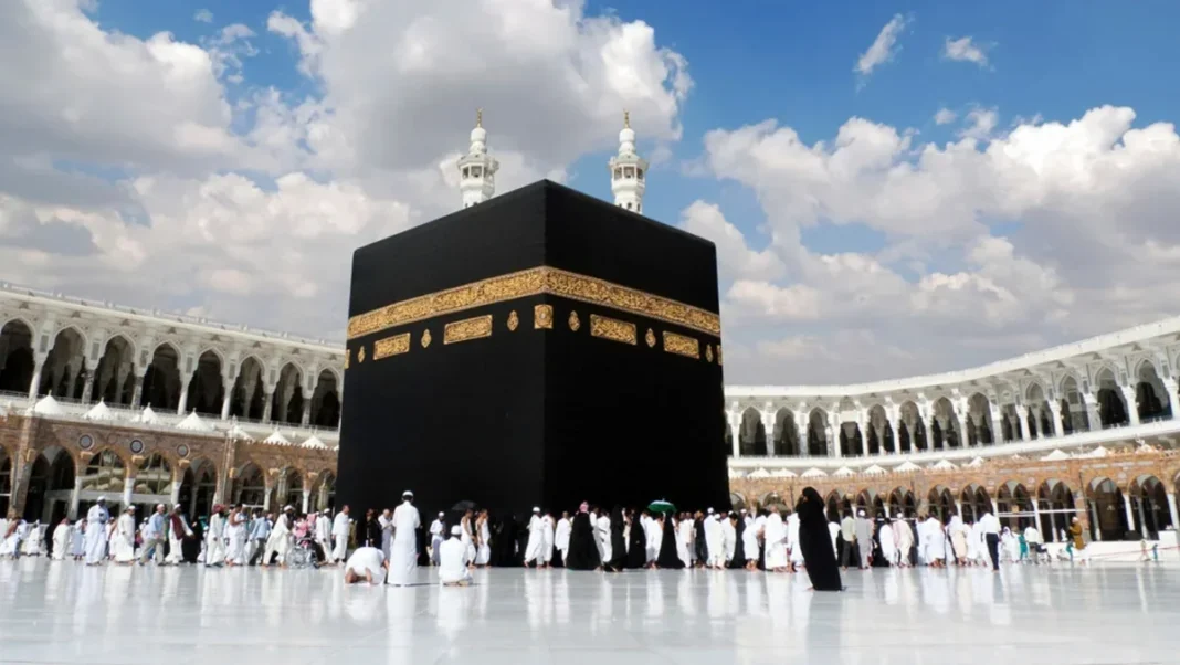 Pilgrims during Hajj ahead of Azerbaijan’s 2027 application period