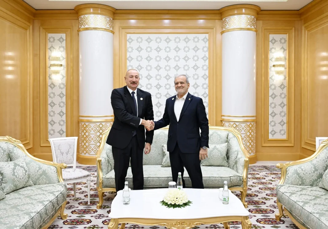 Azerbaijani President Ilham Aliyev and Iranian President Masoud Pezeshkian meet in Turkmenbashi