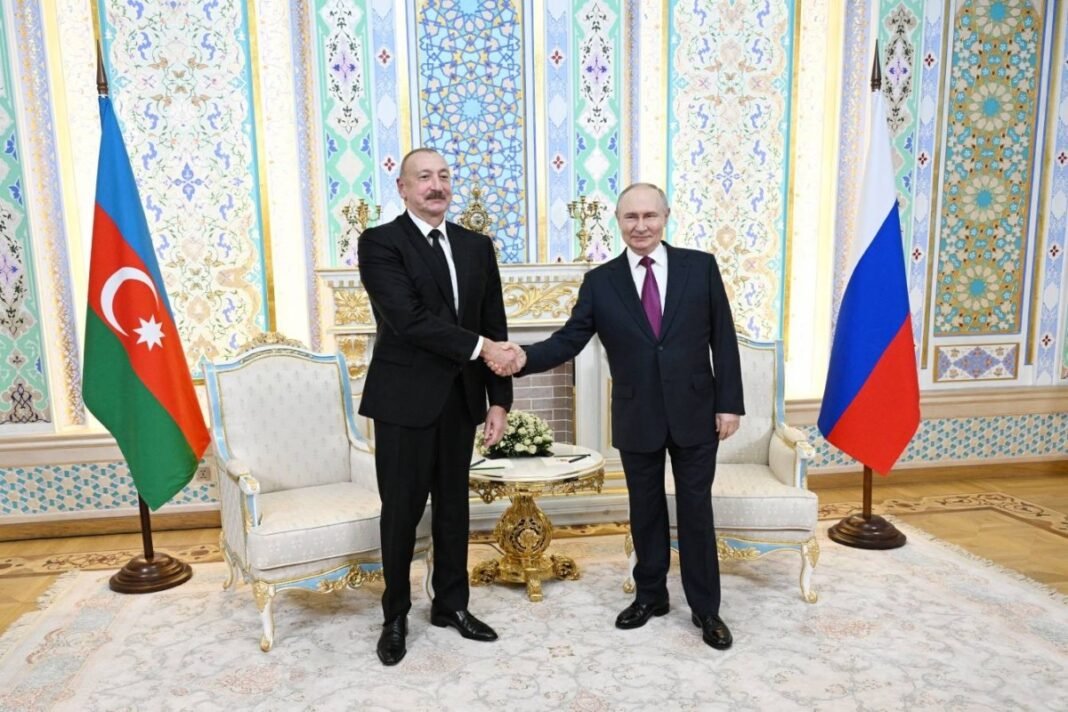 Ilham Aliyev and Vladimir Putin during an official meeting