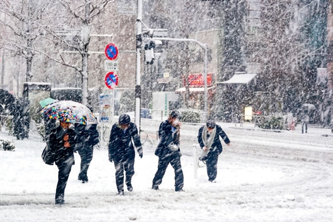 Rainy weather in Azerbaijan after a sharp temperature drop
