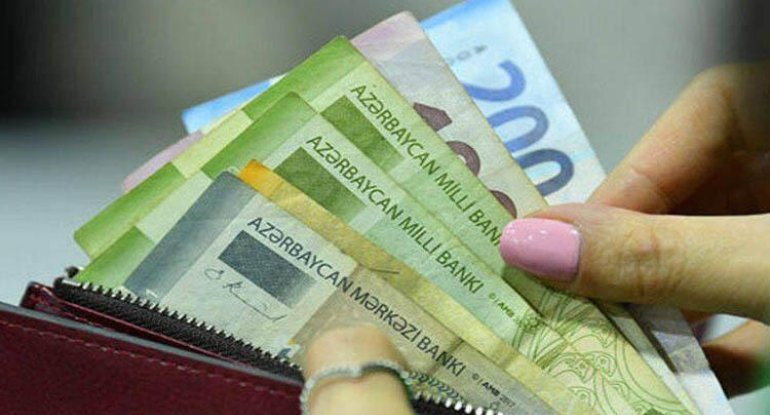 Illustration of income and social payments in Azerbaijan