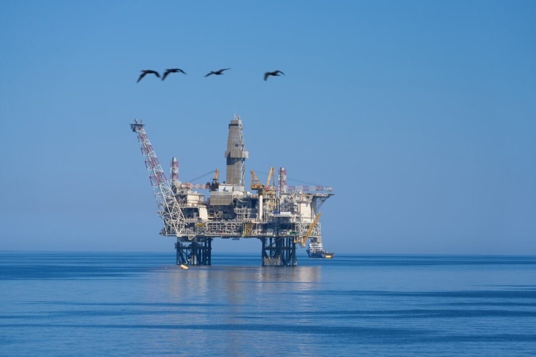 Oil infrastructure illustrating the latest Azeri Light crude price
