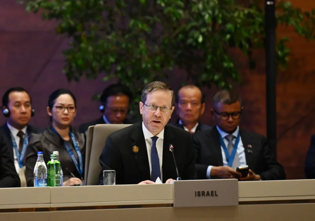 Israeli President Isaac Herzog during his interview in Baku