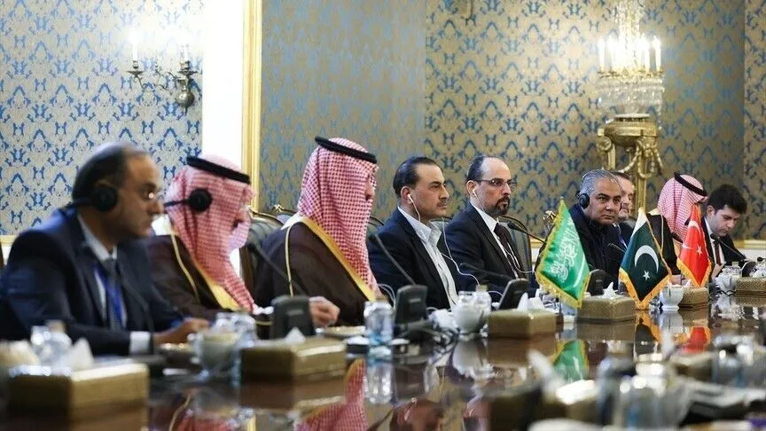 Officials from Iran, Saudi Arabia, Pakistan and Turkey meet in Tehran