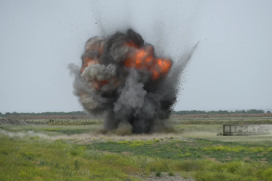 Emergency workers at the site of a second mine explosion in Azerbaijan’s Jabrayil district